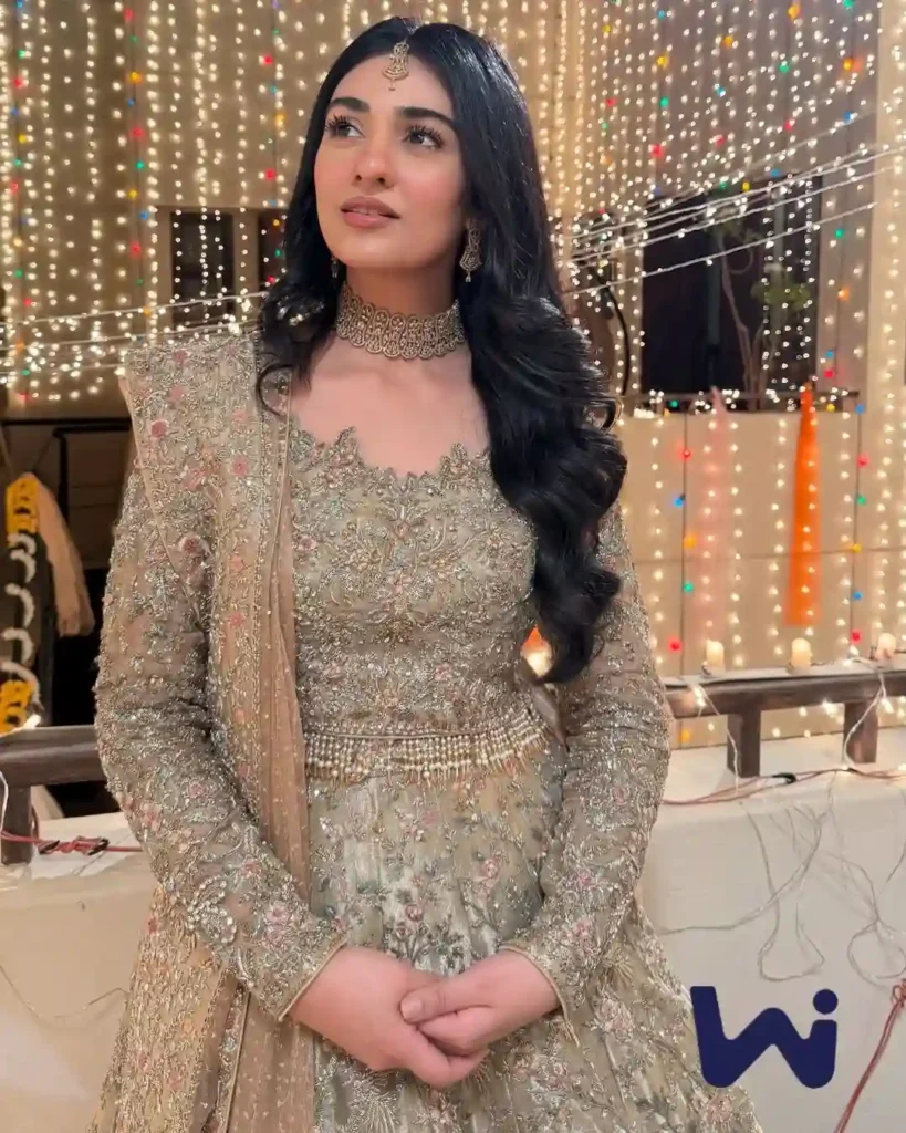 Sarah Khan Biography